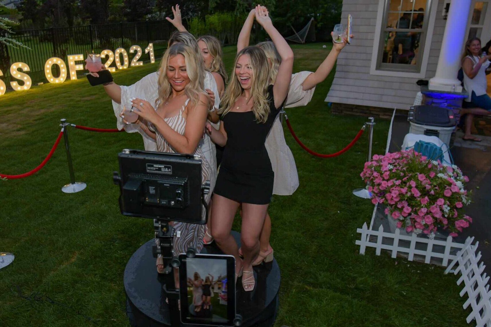 ny event 360 photo booth rental 8 e1689611052383