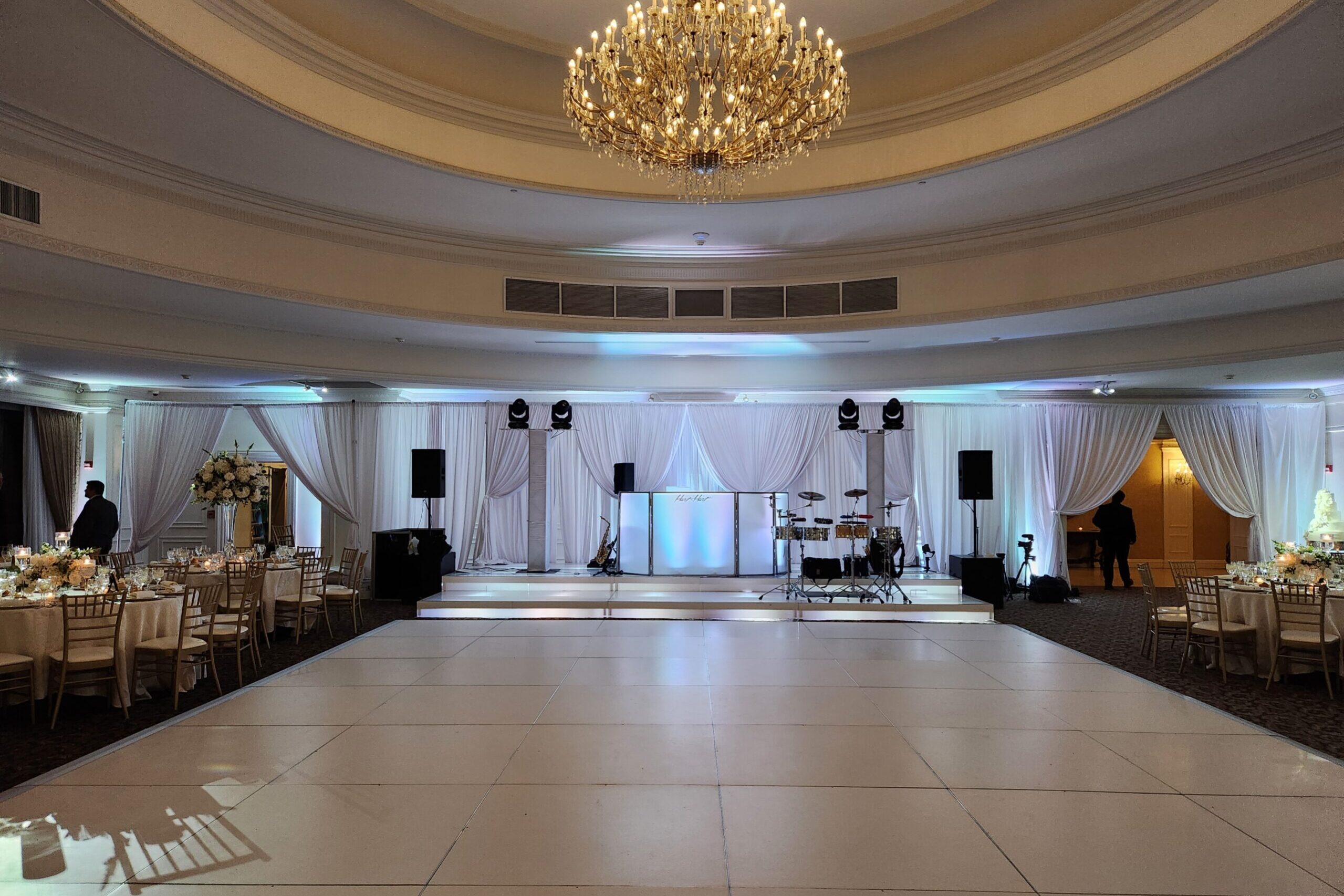Oheka White Wedding Dance floor